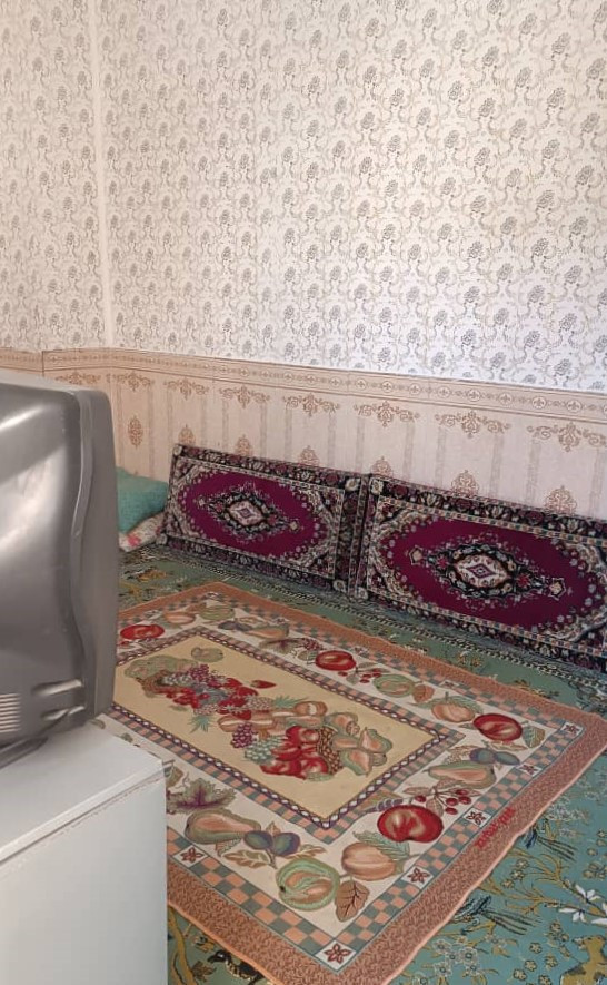 مستر / بیرون واحد