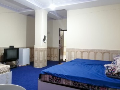 "مجموعه اقامتی جوانرود" اتاق (8)