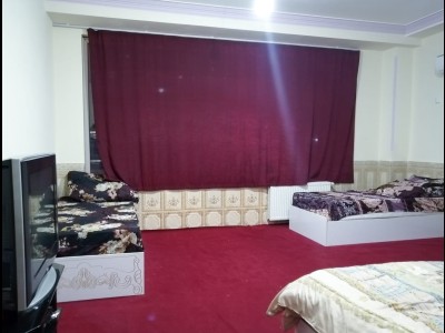 "مجموعه اقامتی جوانرود" اتاق (12)