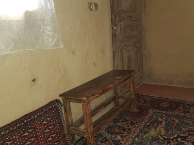 اقامتگاه بومگردی روژان، سوئیت لرستان