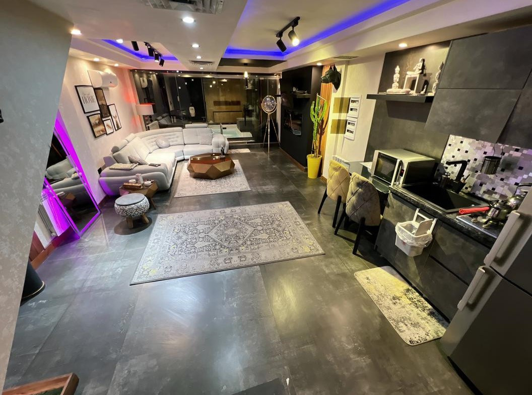 اتاق پذیرایی