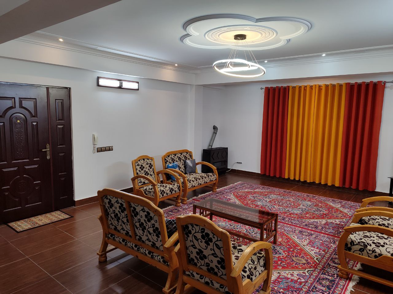 اتاق پذیرایی