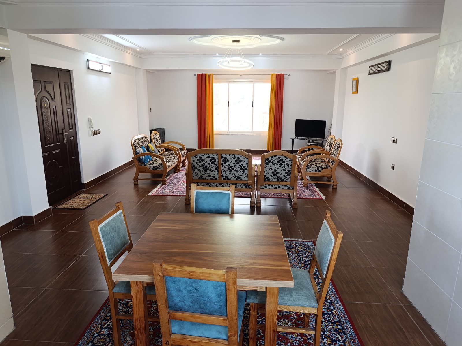 اتاق پذیرایی