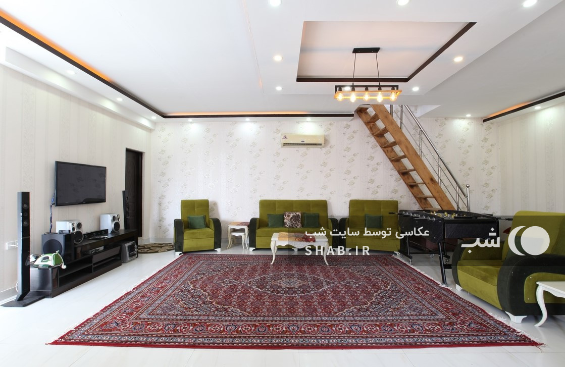 اتاق پذیرایی طبقه همکف