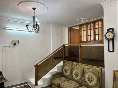 واحد تمیز دو خوابه مناسب خانواده