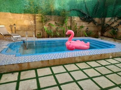 ویلا استخردار آ‌ب‌گرم طاووس با دید ابدی دریا