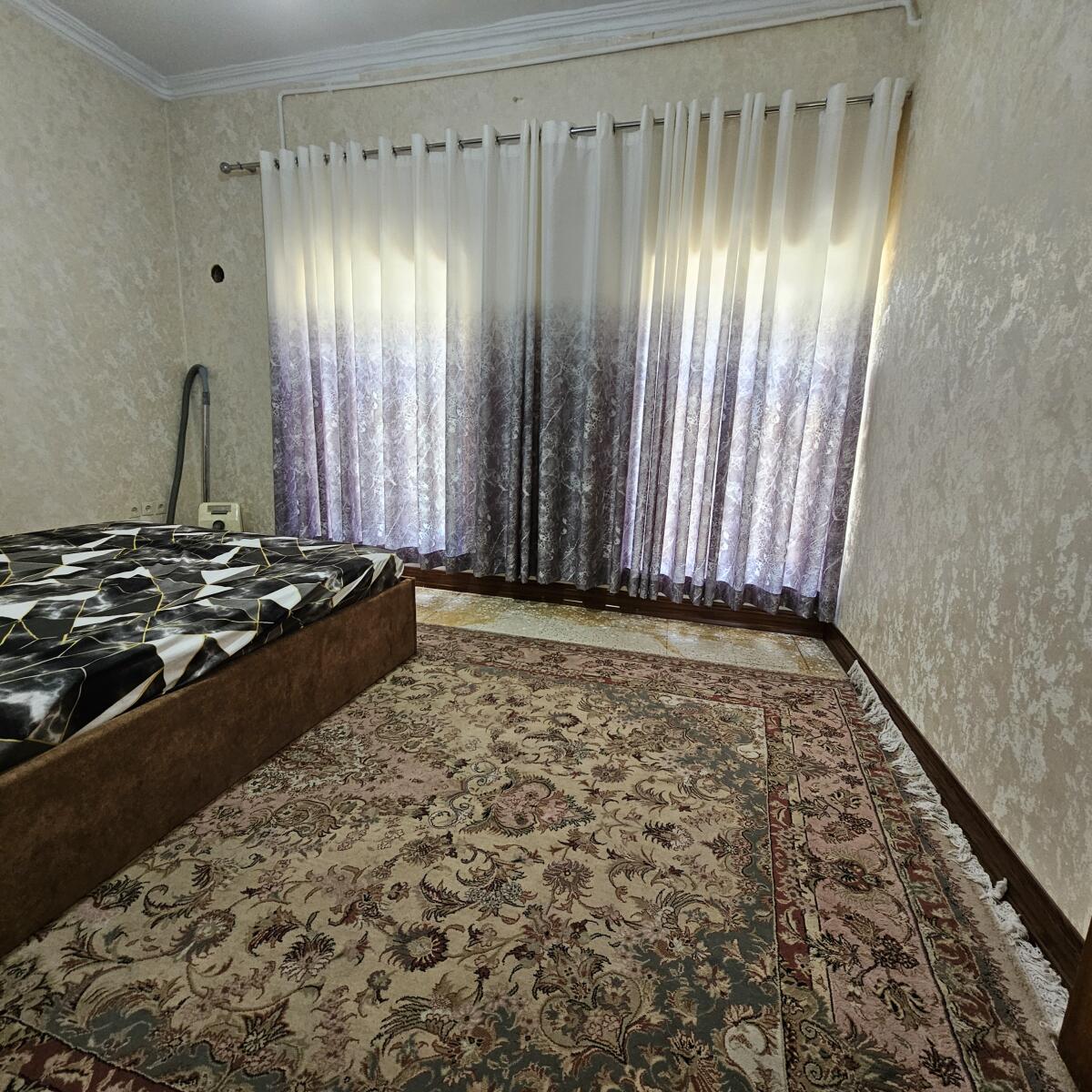 اتاق‌خواب 1