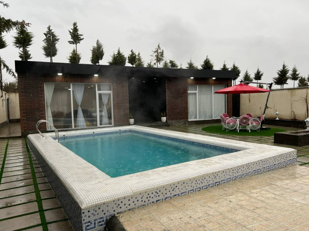 استخر استخر