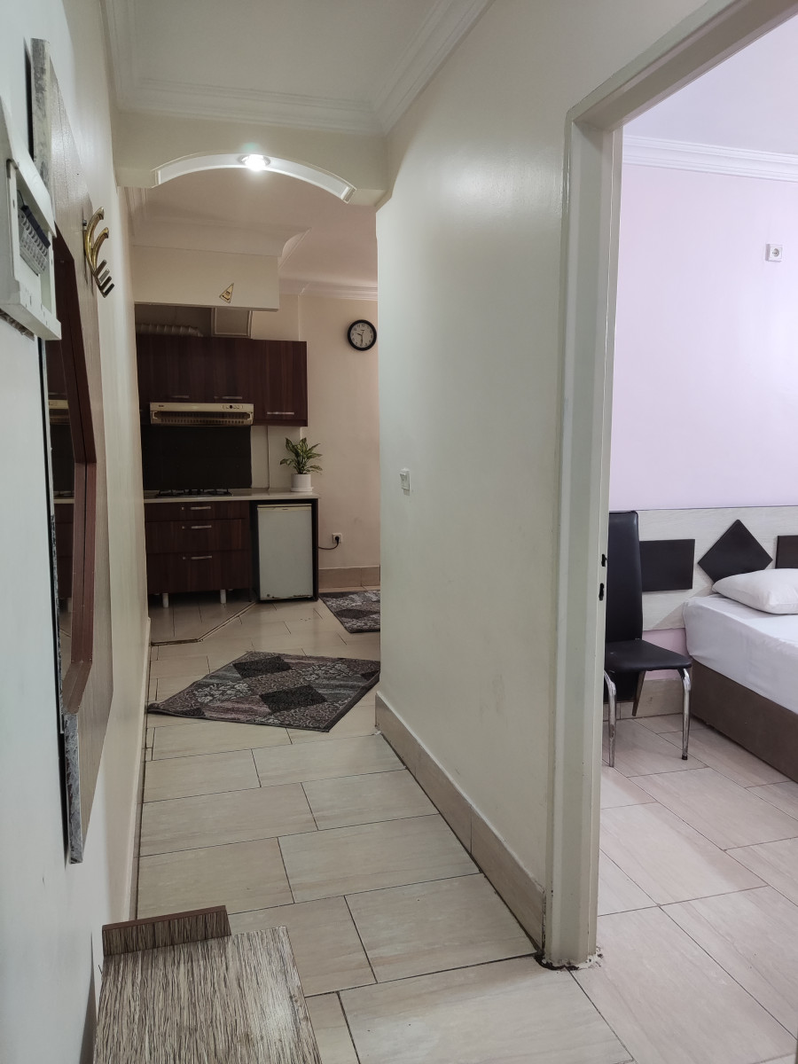 سوییت یکخوابه و پنج تخته میباشد