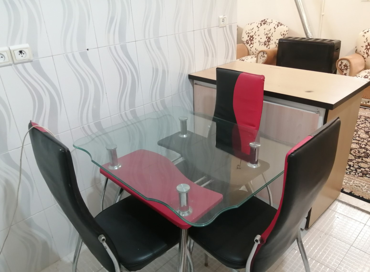 میز غذاخوری