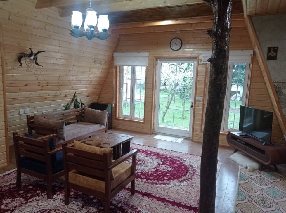 اتاق پذیرایی طبقه همکف