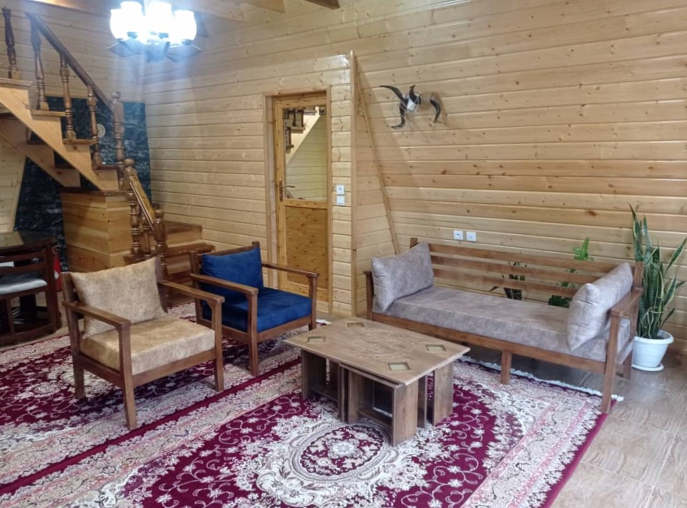 اتاق پذیرایی طبقه همکف