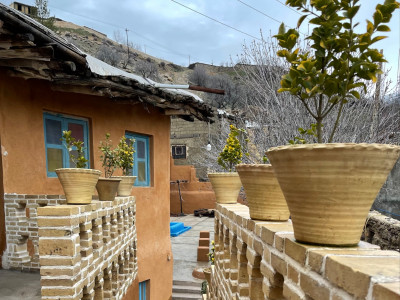 کلبه بومگردی مریم بانو