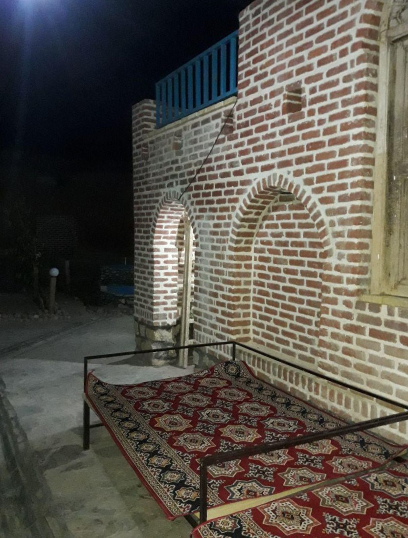 حیاط