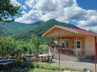 کلبه جنگلی دنج و خوش منظره در قلب ماسال جکوزی دار