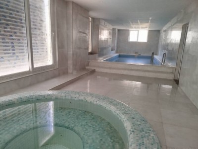 ویلا ویوار جنگلی با استخر و جکوزی سرپوشیده