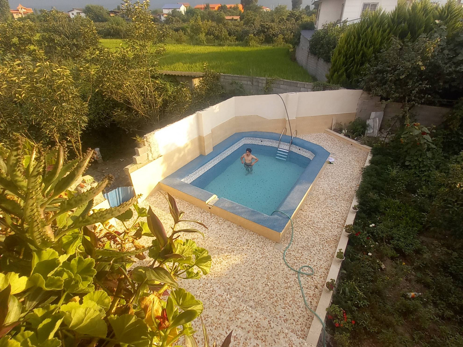 استخر استخر