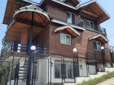 ویلای جنگلی دربست ۳خوابه بام کلاردشت