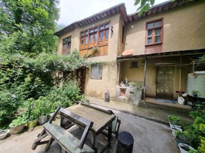 سوییت سنتی حیاط دار ماسوله