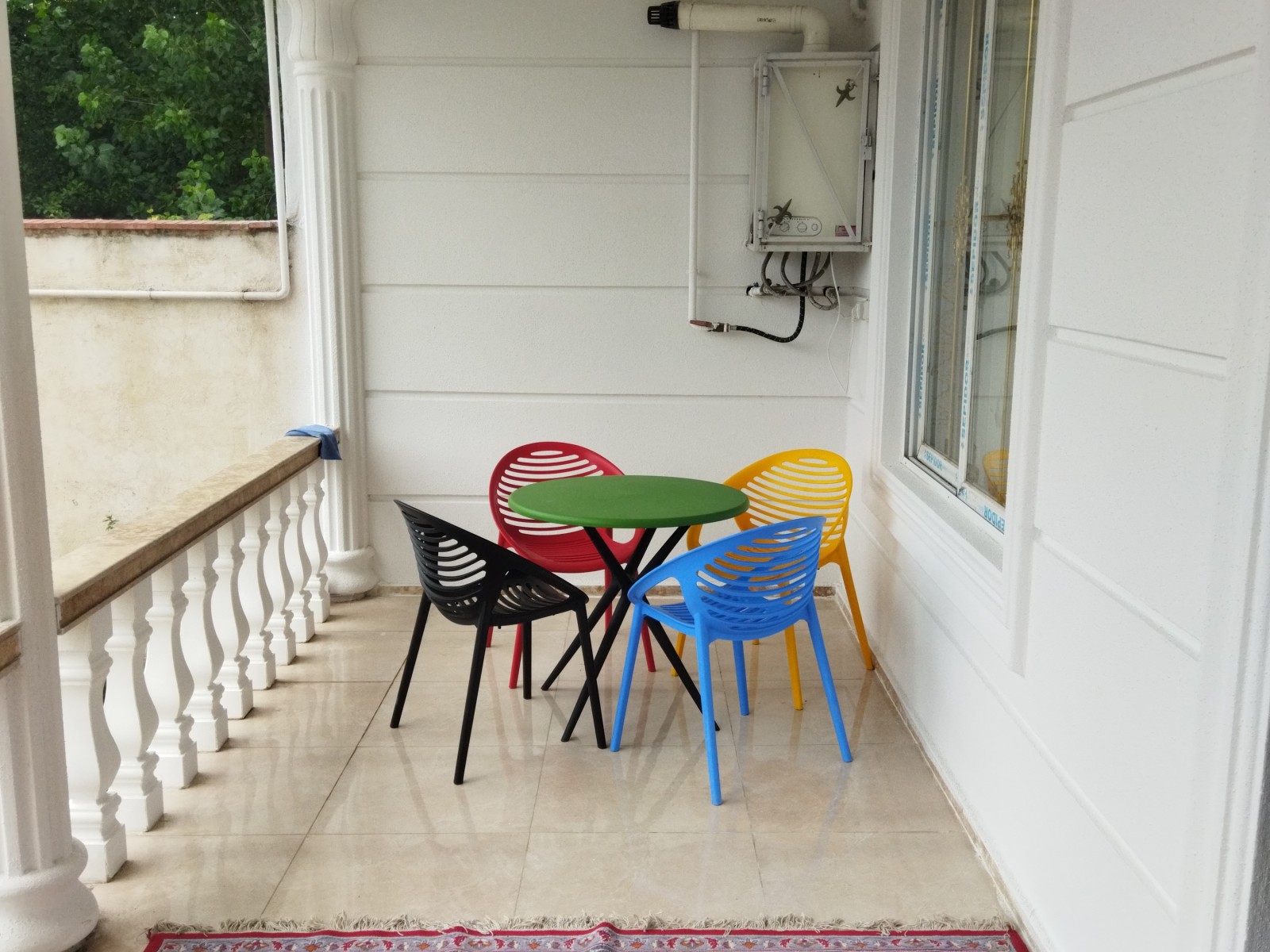 نمای بیرونی ساختمان