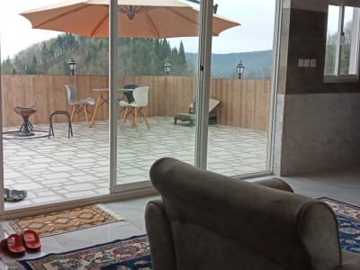 سوئیت شاهنشین با تراسی دلباز و دنج