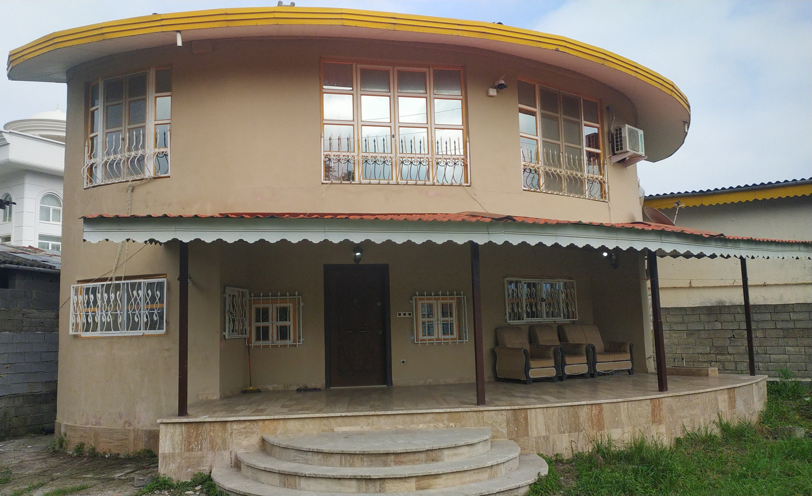 نمای ساختمان