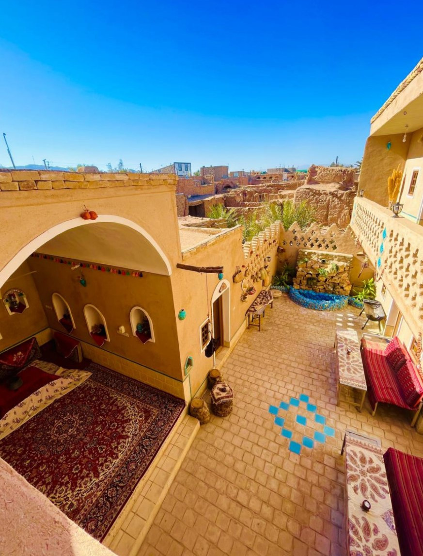 نمای اقامتگاه