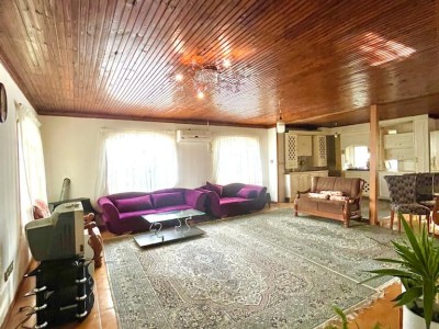 ویلای دو خوابه حیاط دار