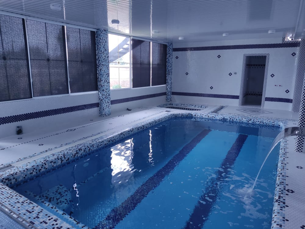 استخر استخر