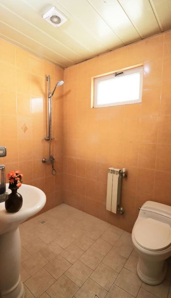 سرویس بهداشتی و حمام