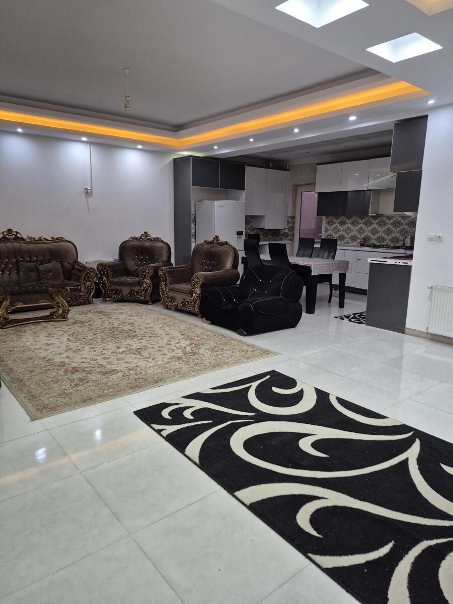 آشپزخانه و پذیرایی