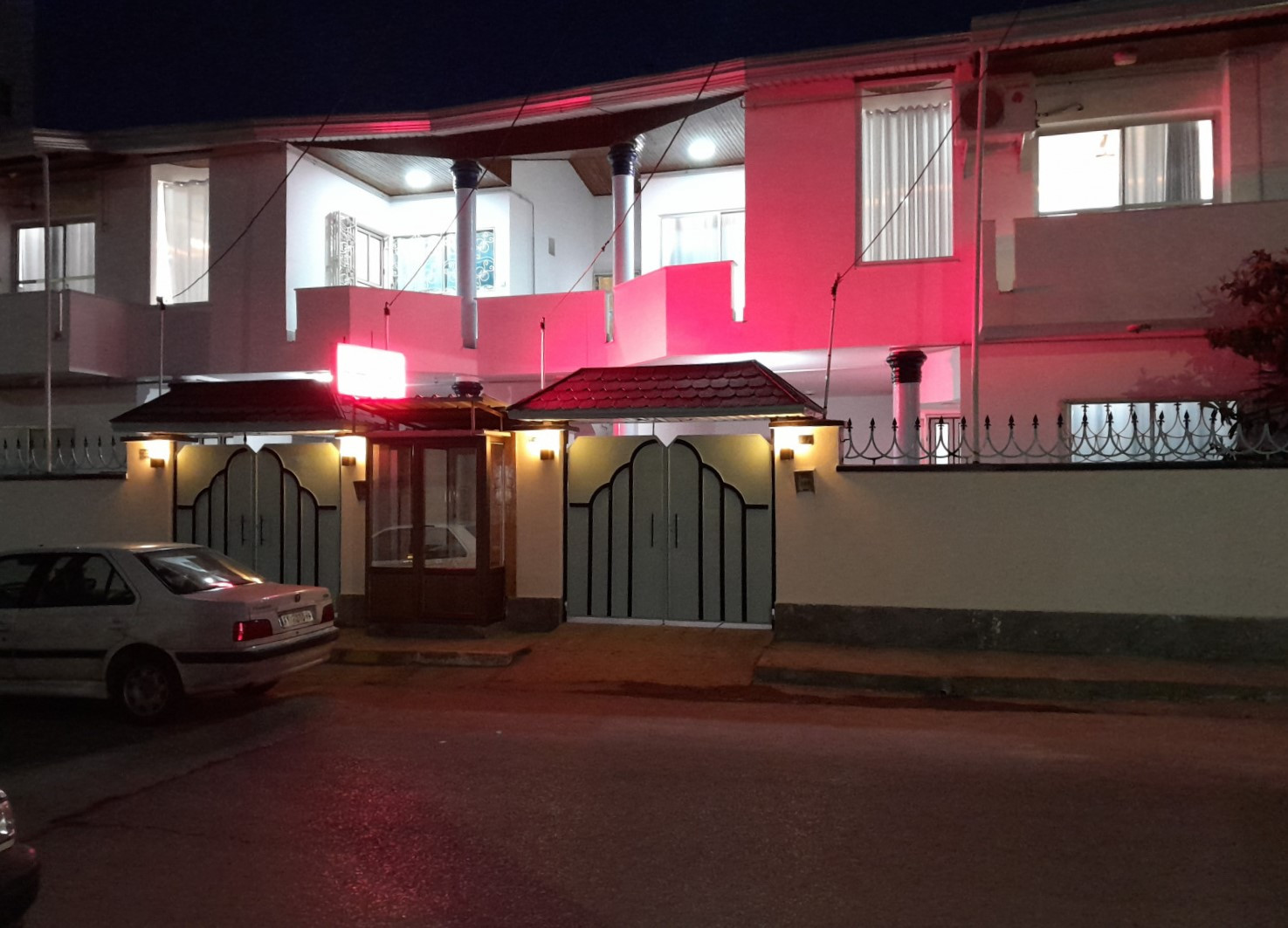 نمای ساختمان