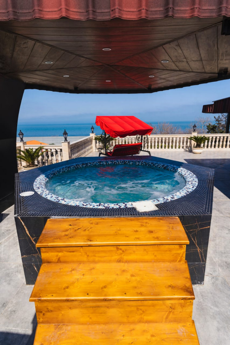 جکوزی جکوزی