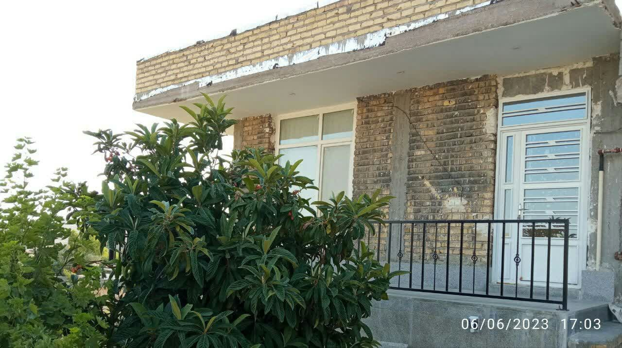 نمای بیرونی ساختمان