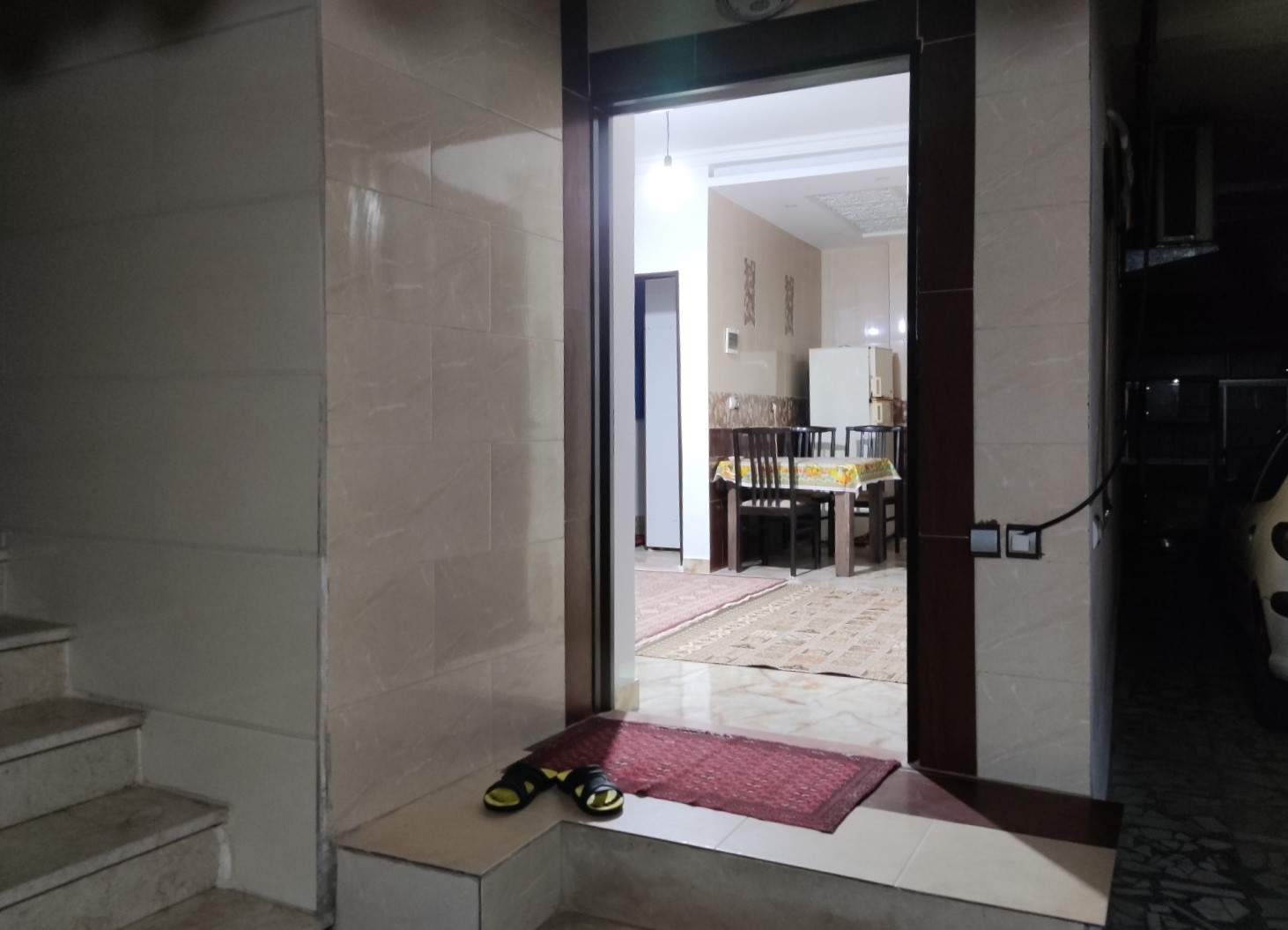 درب ورودی واحد درب ورودی واحد