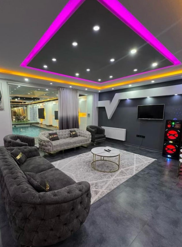 اتاق پذیرایی