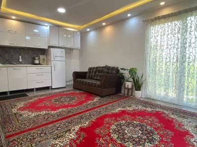 کلبه نقلی بهشتِ طلوع