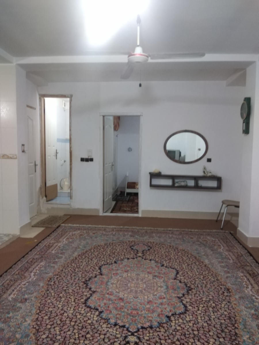 اتاق خواب وسرویس بهداشتی