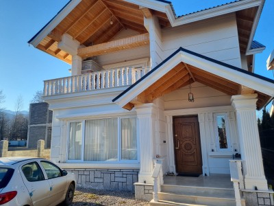 ویلای دربست جنگلی ۴خوابه دنج