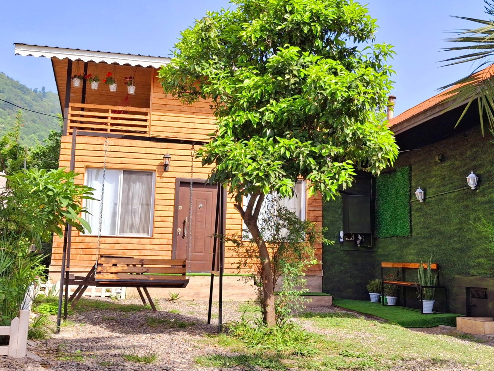 نمای بیرونی ساختمان