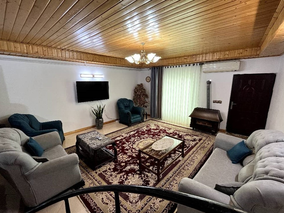 طبقه همکف