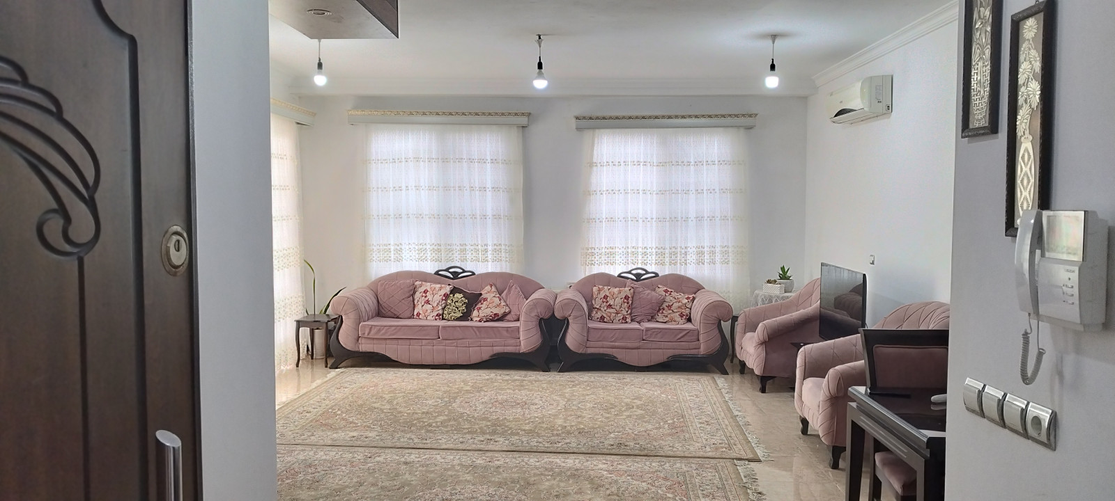 اتاق پذیرایی