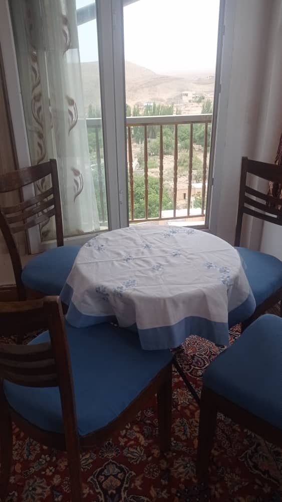 میزغذاخوری