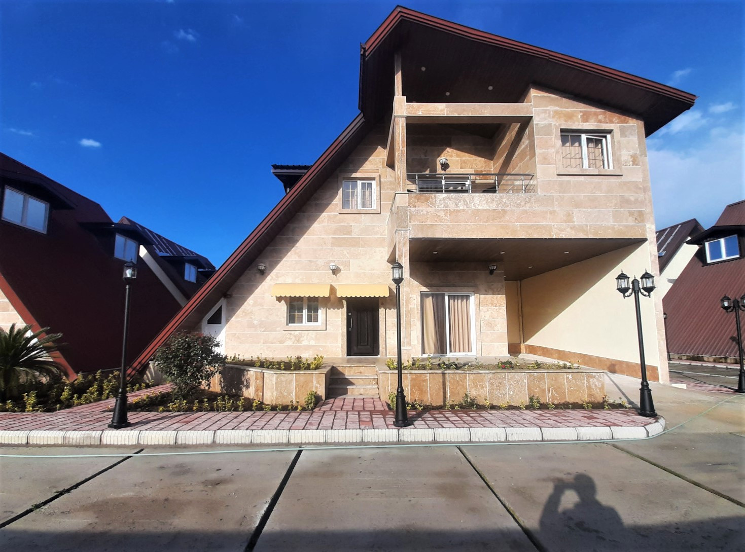 نمای اقامتگاه