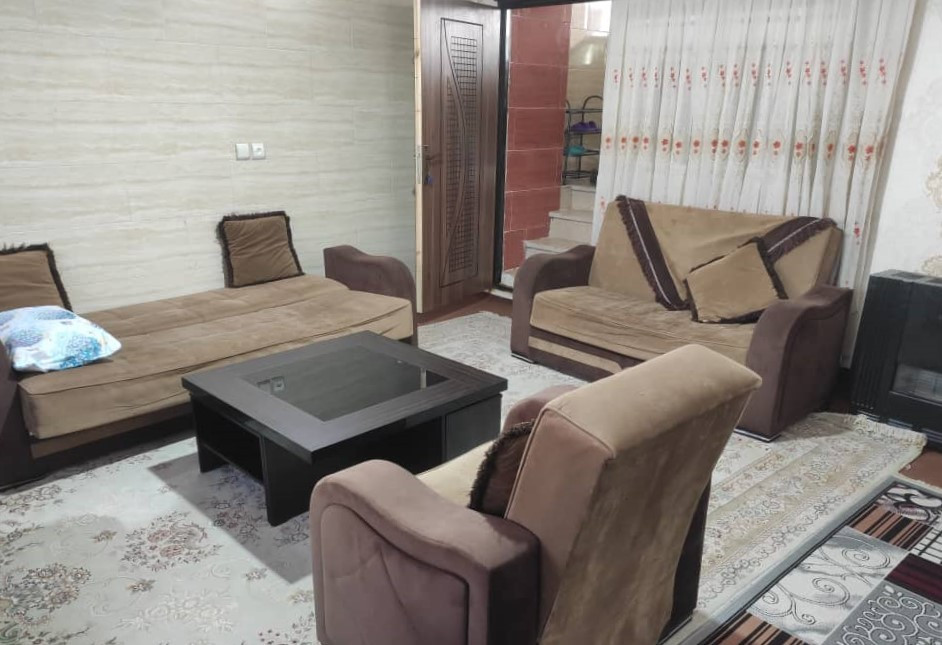 داخل سوئیت داخل سوئیت