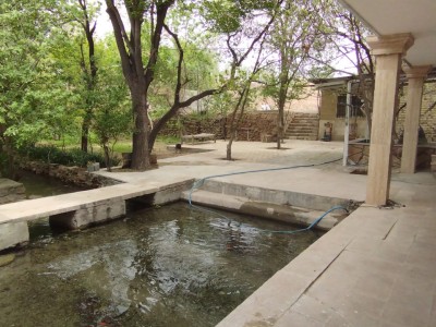 سوئیت دنج و تمیز با چشم انداز رودخانه