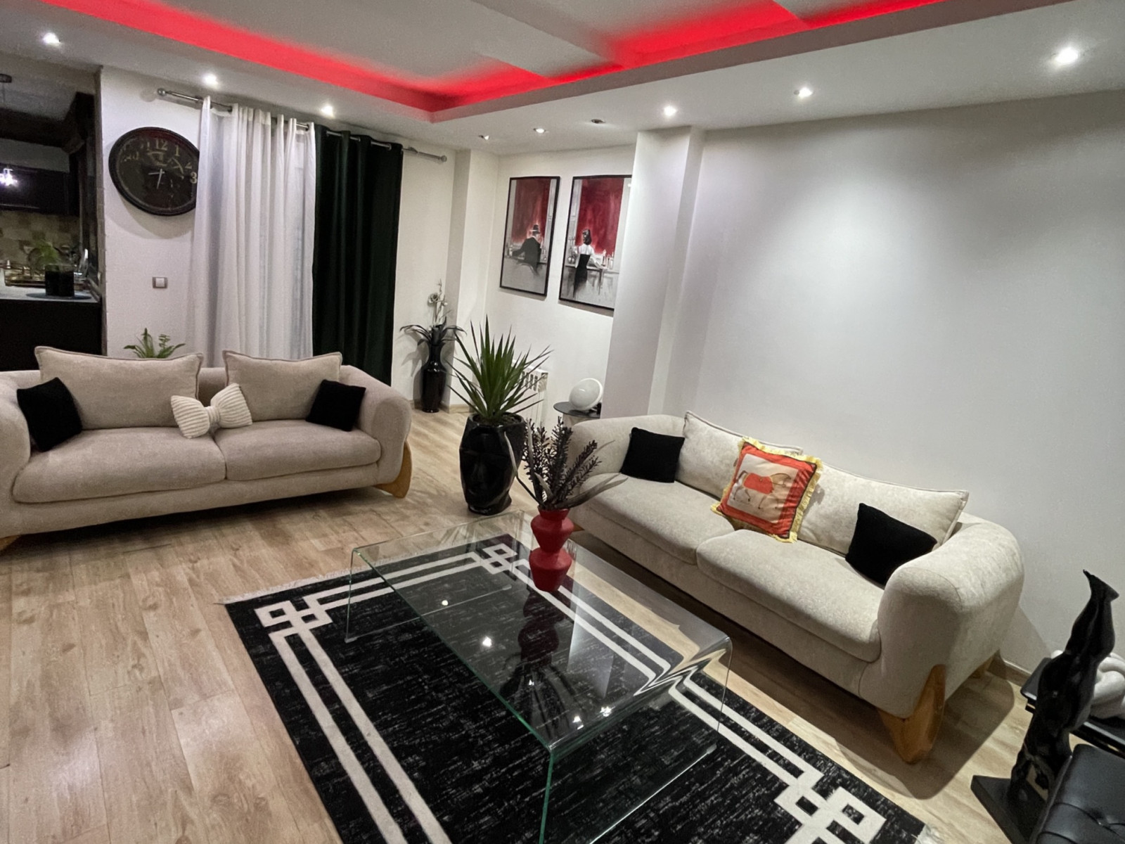 اتاق پذیرایی اتاق پذیرایی