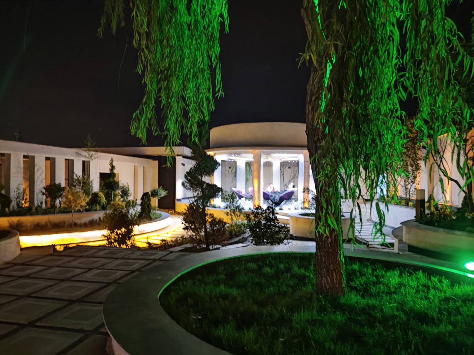 نورپردازی و فضا سازی