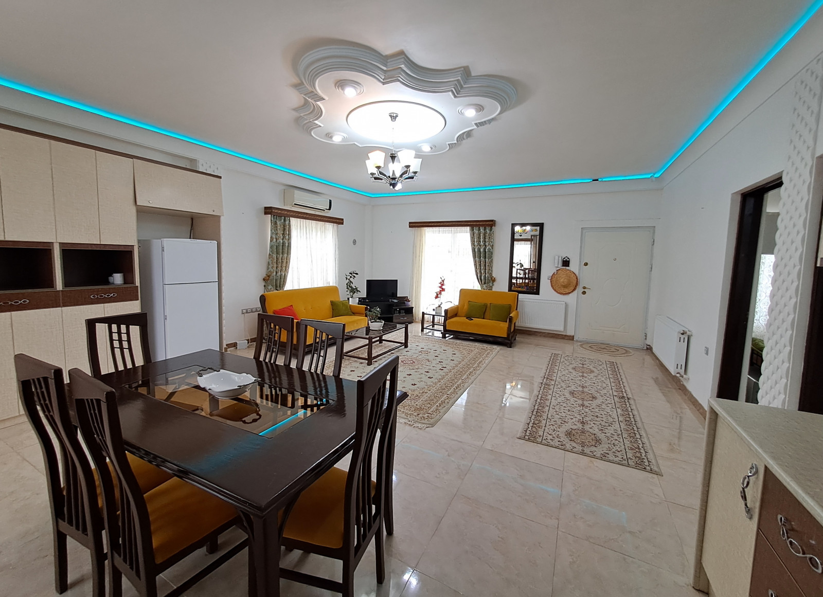 اتاق پذیرایی