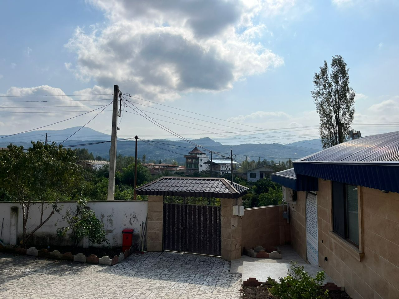 نمای بیرونی ساختمان